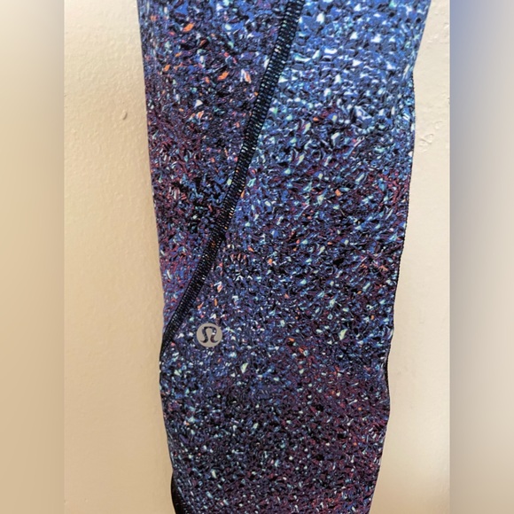 ✨Women’s Lululemon Inspire Tight ll Leggings Size 2 - Picture 13 of 13
